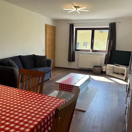 Ivy - Zell Am * Zell am See