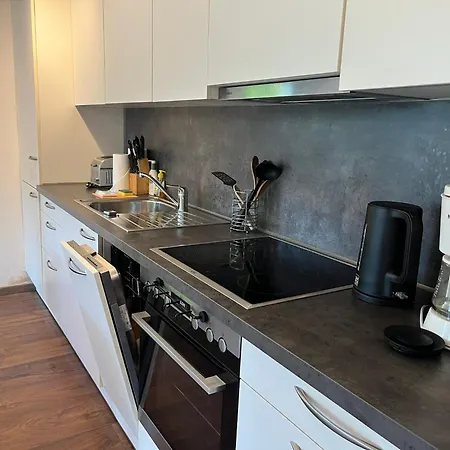 Ivy - Zell Am Daire *